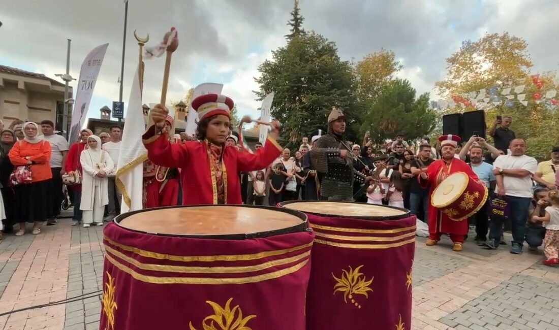 Bursa’da fetih ve 30 Ağustos Zafer Bayramı coşkusu Bursa’nın fethinin 700. yılı ve 30 Ağustos Zafer Bayramı dolayısıyla
