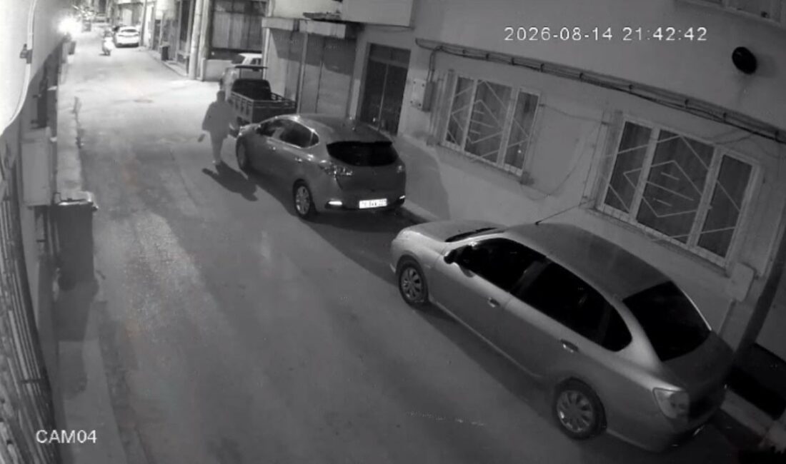 Bursa’da motosikletli Yunus timi başka bir motosikletle çarpıştı: 2’si polis 4 yaralı Bursa’da kavga ihbarına giden motosikletli Yunus timinin başka bir motosikletle