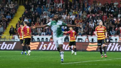 Bursaspor’un sezon başında İskoç devi Celtic’ten kadrosuna kattığı Nijeryalı yıldız
