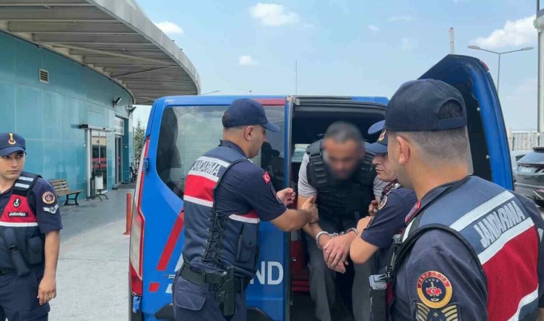 Eniştesi ve eşini öldüren şüpheliden dikkat çeken söz Bursa’da 36 yaşındaki inşaat işçisi, dedikodu meselesi yüzünden önce 56
