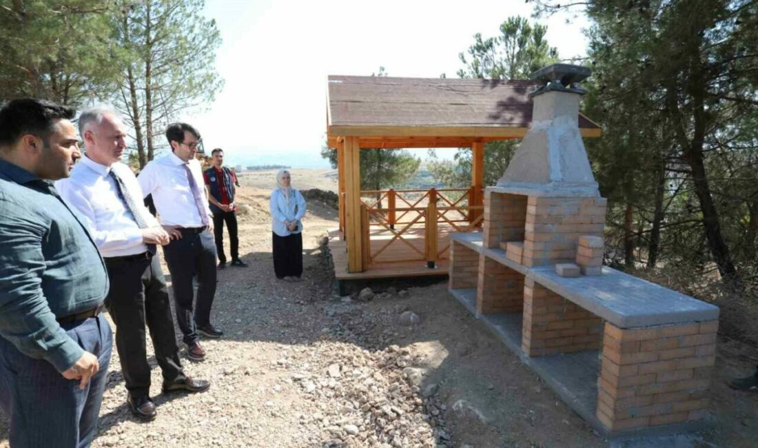 İnegöl Millet Bahçesi hazırlanıyor İnegöl’ün kuzey girişinde yapımı devam eden Millet Bahçesi projesinde üst