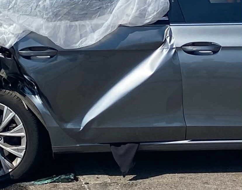 Kamyonet otomobile çarptı, yaşlı kadın hayatını kaybetti Bursa’da kamyonetin otomobile çarptığı kazada 1 kişi hayatını kaybetti. Kaza