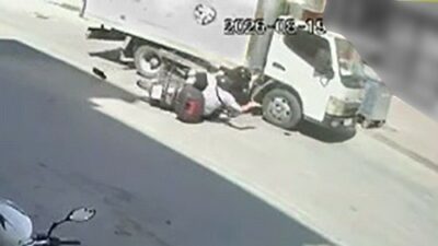 Bursa’nın İnegöl ilçesinde motosiklet ile kamyonetin çarpışması sonucu 2 genç