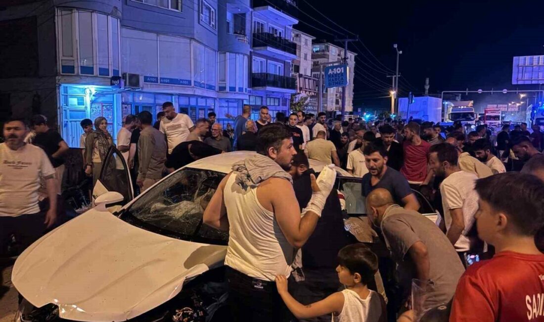 Kırmızı ışık ihlali facia getirdi : 1’i ağır 5 yaralı Bursa’nın Orhangazi ilçesinde kırmızı ışıkta geçtiği ileri sürülen bir otomobil