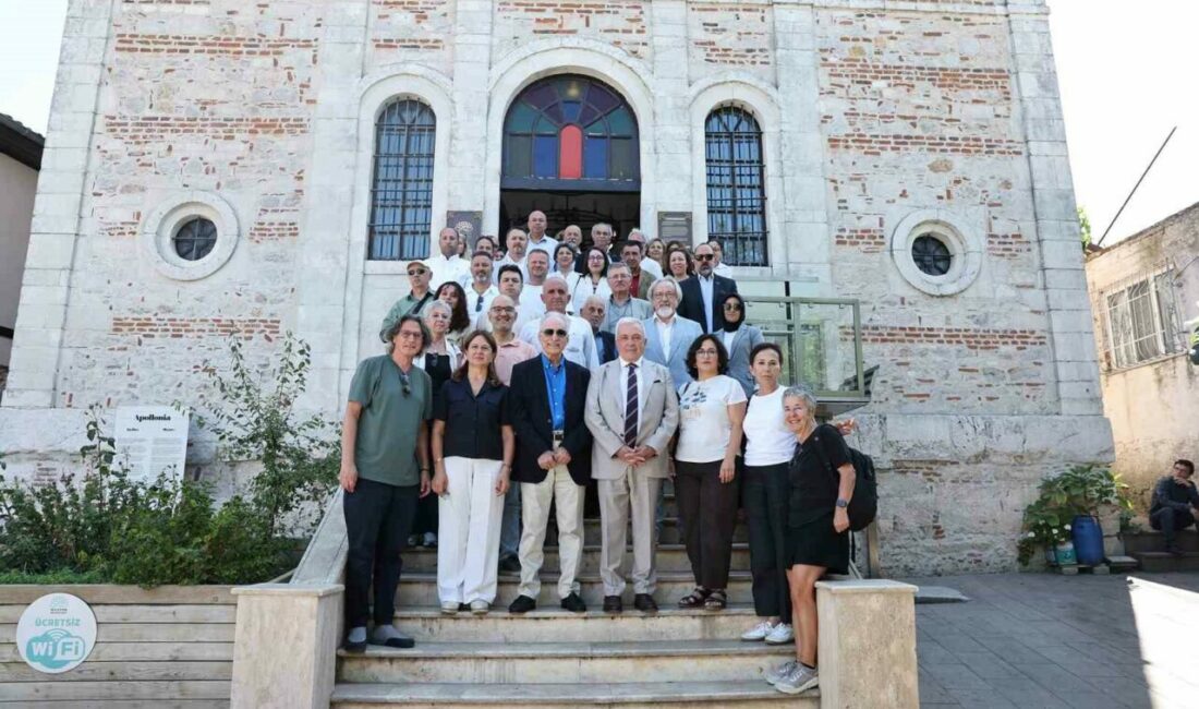 Nilüfer Belediyesi Gölyazı için ortak aklı buluşturdu Nilüfer Belediyesi, kentin en önemli tarihi ve turistik değerlerinden biri