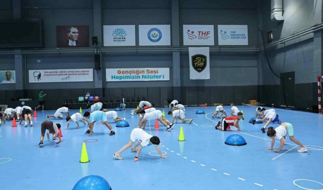 Nilüfer’de “Hentbol Akademisi” açıldı Nilüfer Belediyespor ve Türkiye Hentbol Federasyonu iş birliğiyle hayata geçirilen