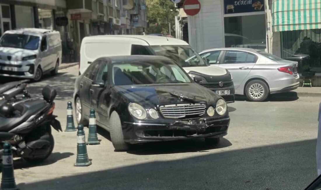Orhangazi’de otomobille çarpışan motosikletli yaralandı Bursa’nın Orhangazi ilçesinde otomobille çarpışan motosiklet sürücüsü yaralandı. Kaza, saat