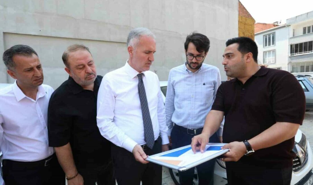 Orhaniye Mahallesi’nde kamulaştırmalarla yeni otopark oluşturuldu İnegöl Belediyesi, Orhaniye Mahallesi Türker ve Hatay Sokaklar arasında kalan
