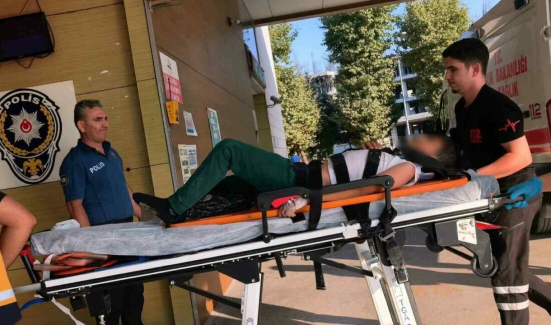 Otomobil ile çarpışan çocuk ağır yaralandı Bursa’nın İnegöl ilçesinde otomobil ile bisikletin çarpışması sonucu 9 yaşındaki
