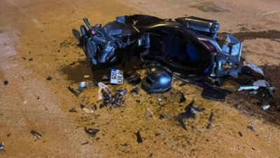 Bursa’nın İnegöl ilçesinde otomobil ile motosikletin kafa kafaya çarpıştığı kazada