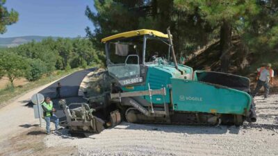 Bursa Büyükşehir Belediyesi, 17 ilçede yatırımlarına devam ederken vatandaşlardan gelen