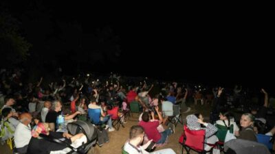 Yenişehir Belediyesi tarafından Çiçeközü Göleti’nde düzenlenen Perseid Meteor Yağmuru gözlem