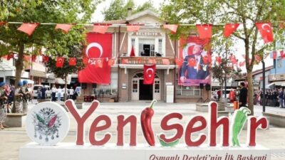 Yenişehir’de ilçenin düşman işgalinden kurtuluşunun 104’ncü yıl dönümü, çeşitli etkinliklerle