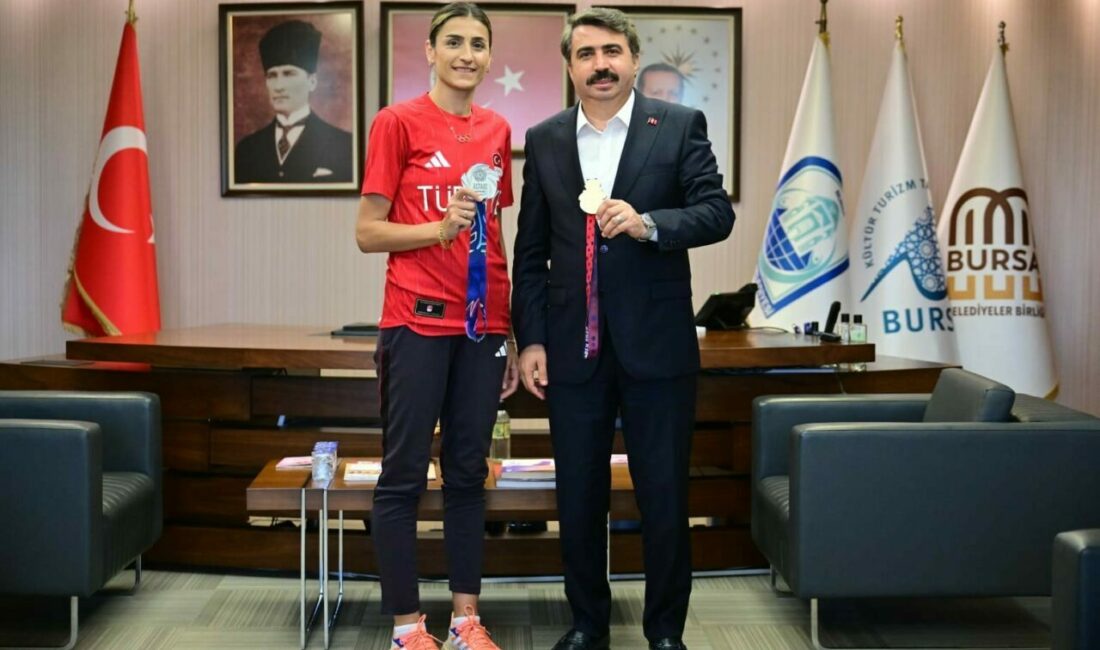Yıldırım’ın altın kızı zirvede Yıldırım Belediyesi Spor Kulübü’nün milli tekvandocusu Hatice Kübra İlgün, 20.