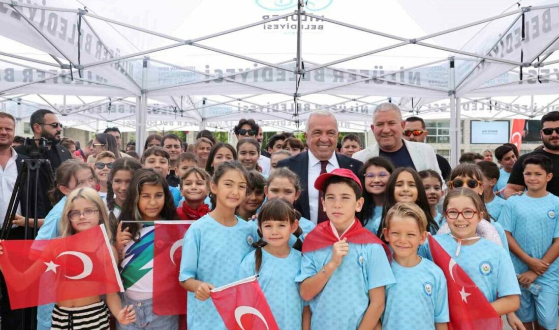 Zafer’in 104’üncü yılı Nilüfer’de kutlandı Nilüfer Belediyesi, 30 Ağustos Zafer Bayramı’nın 104’üncü yıl dönümünü Cumhuriyet