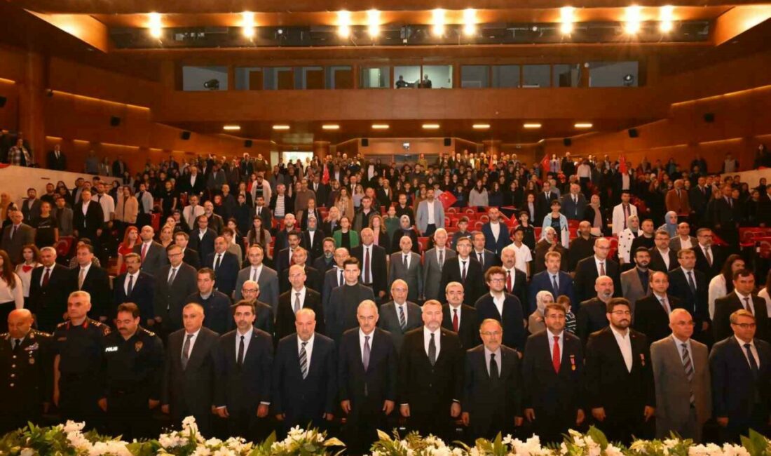 15 Temmuz Yarışmalarının Türkiye Finali Bursa’da gerçekleşti Milli Eğitim Bakanlığı himayelerinde, Bursa İl Milli Eğitim Müdürlüğü ve