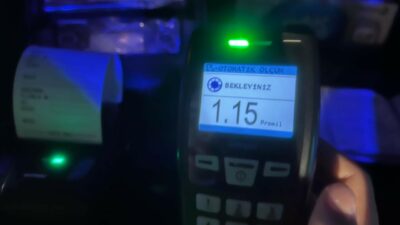 Bursa’nın Mudanya ilçesinde otomobilin motosiklete çarpması sonucu meydana gelen kazada