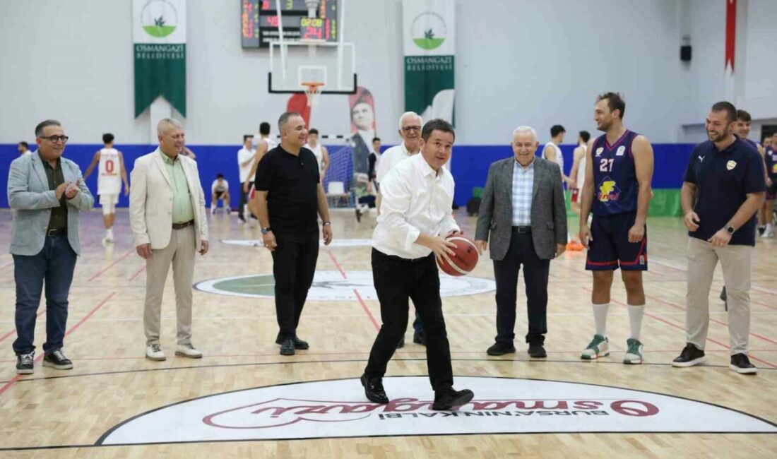 Başkan Erkan Aydın’dan basketbola tam destek Osmangazi Belediyesi’nin ev sahipliğinde düzenlenen 18. Final Basketbol Turnuvası, Dikkaldırım