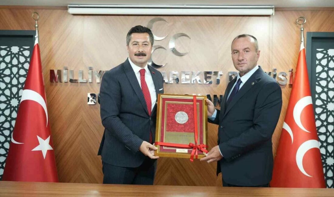 Başkan Özel: “Yenişehir için aynı irade, aynı inanç ve ortak akılla çalışacağız” Yenişehir Belediye Başkanı Ercan Özel, MHP Bursa İl Başkanlığı görevine