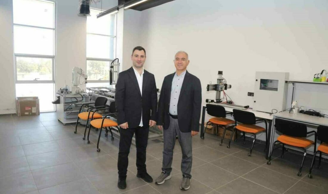 BTÜ’ den yeni nesil yerli motor teknolojisi Bursa Teknik Üniversitesi (BTÜ), geleneksel elektrik motorlarından daha hafif, kompakt