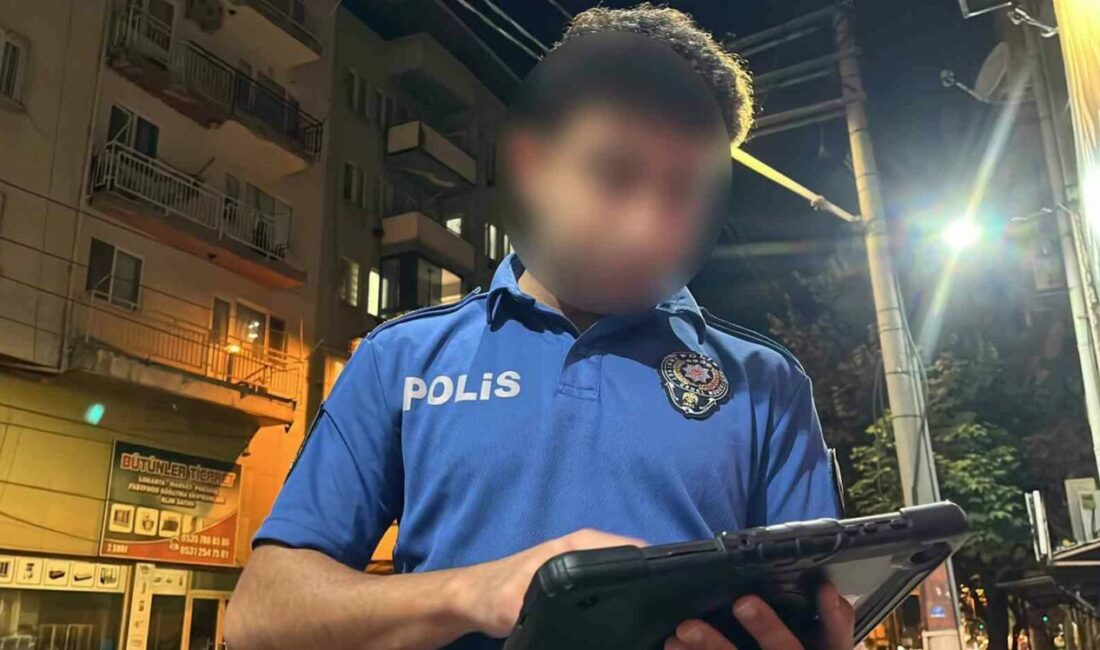 Bursa’da ahlak uygulamasında uyuşturucu ele geçirildi Bursa’da polis ekiplerince gerçekleştirilen ahlak uygulamasında 78 şahıs sorgulanırken, bir