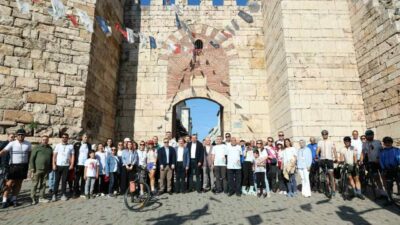 Bursa Büyükşehir Belediyesi, Avrupa Hareketlilik Haftası kapsamında Heykel Atatürk Caddesi’nde