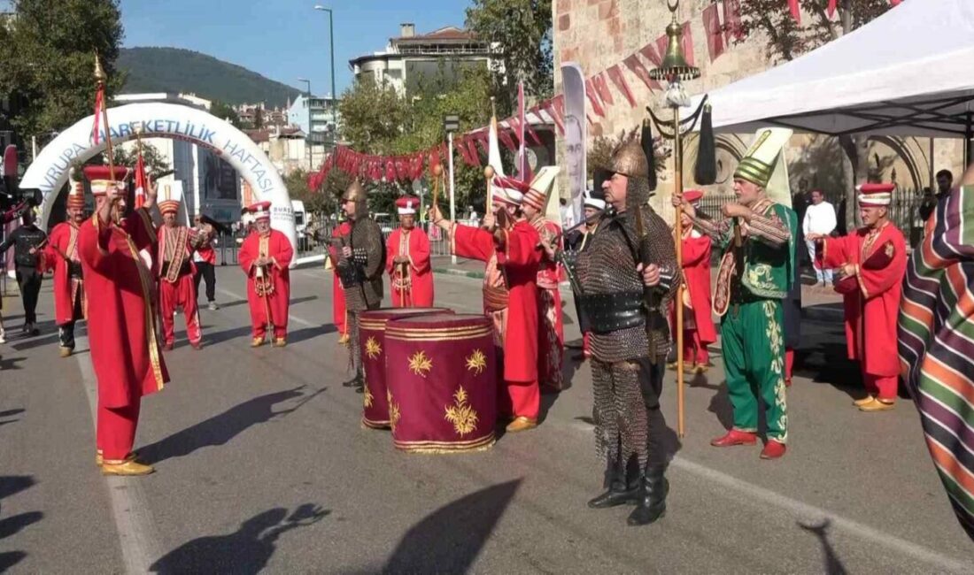 Bursa’da Avrupa Hareketlilik Haftası etkinliği renkli görüntülere sahne oldu Bursa’da “Avrupa Hareketlilik Haftası” kapsamında düzenlenen etkinlikte çok sayıda vatandaş