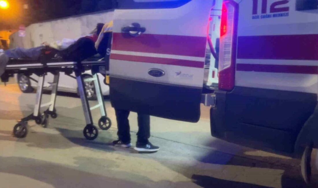 Bursa’da kontrolden çıkan motosiklet park halindeki araca çarptı: 2 yaralı Bursa’da kontrolden çıkan motosikletin park halindeki otomobile çarpması sonucu meydana