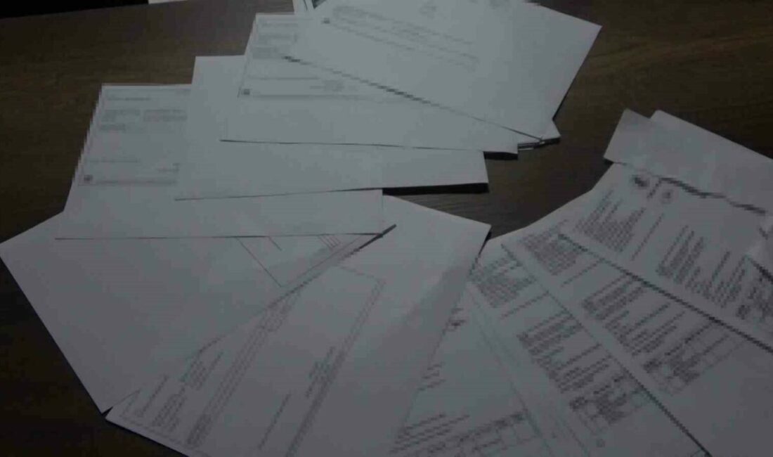 Bursa’da kooperatif dolandırıcılığı: 9 tutuklama Bursa’da konut yapma vaadiyle vatandaşlardan para topladıkları ve kooperatif hesabındaki