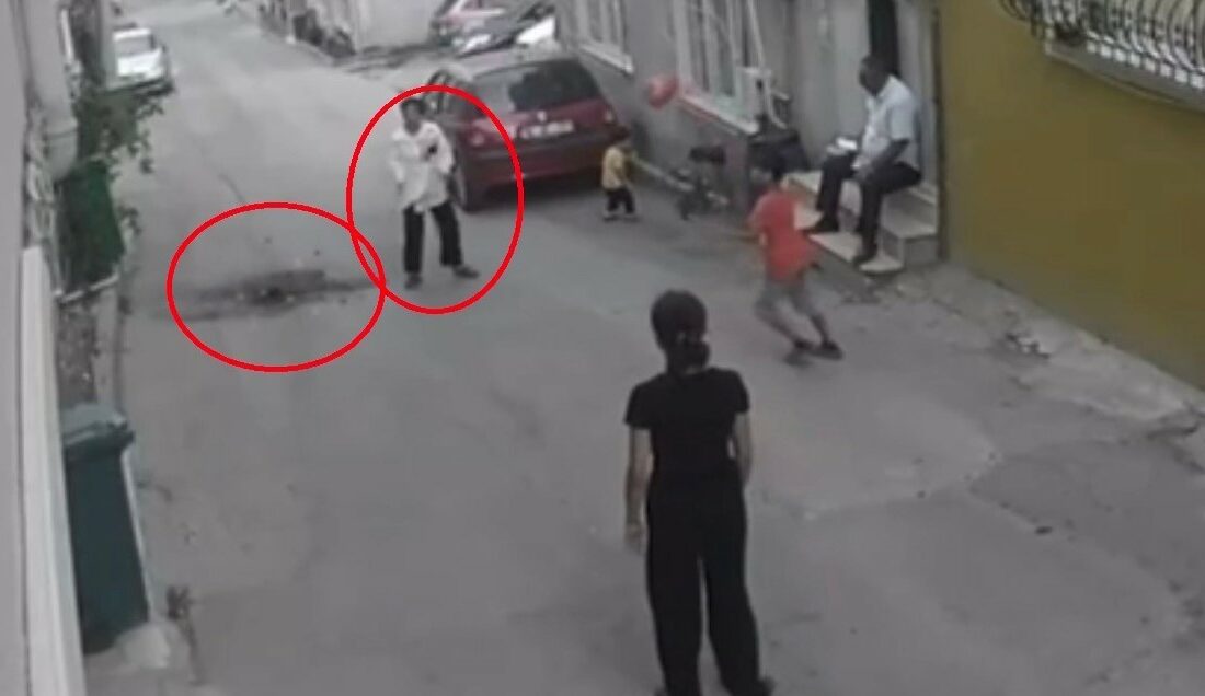 Bursa’da mahalleliyi canından böyle bezdirdi… Gece yarısı sokaklara döküldüler Bursa’da bir evde çok sayıda kedi ve köpek besleyen kadının