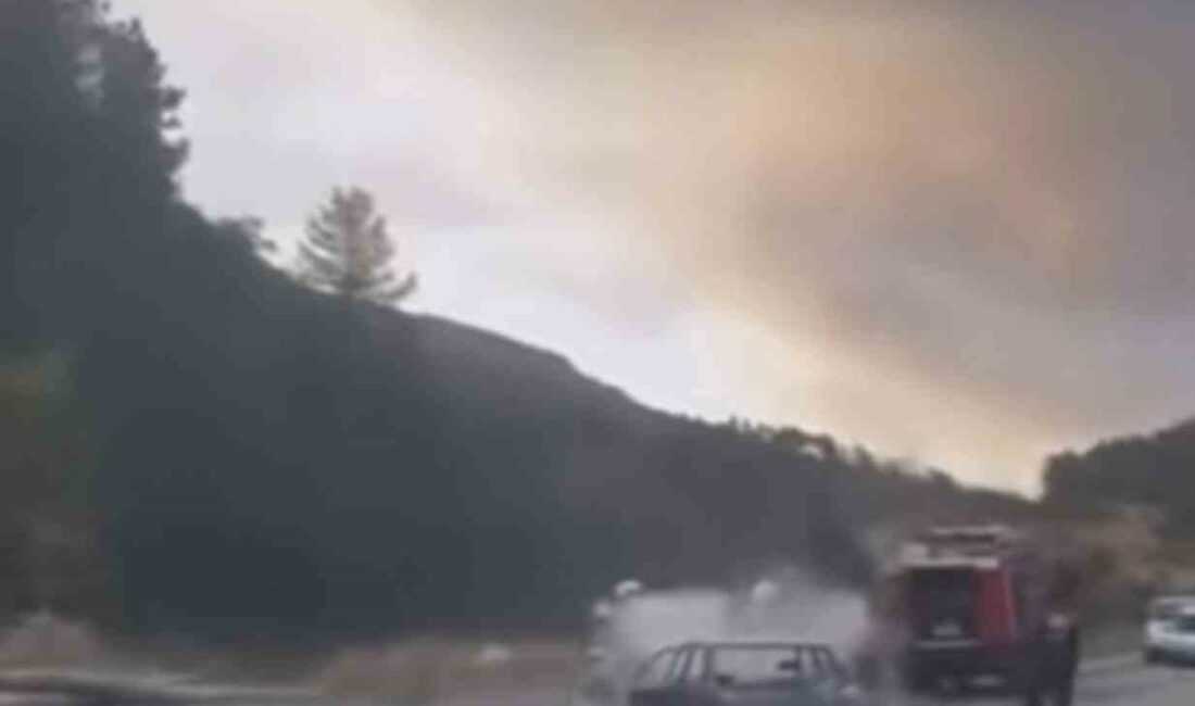 Bursa’da otomobil alevlere teslim oldu Bursa’nın Orhaneli ilçesinde seyir halindeki bir otomobil, henüz belirlenemeyen bir