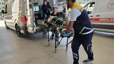 Bursa’nın İnegöl ilçesinde iki otomobilin çarpışması sonucu meydana gelen trafik