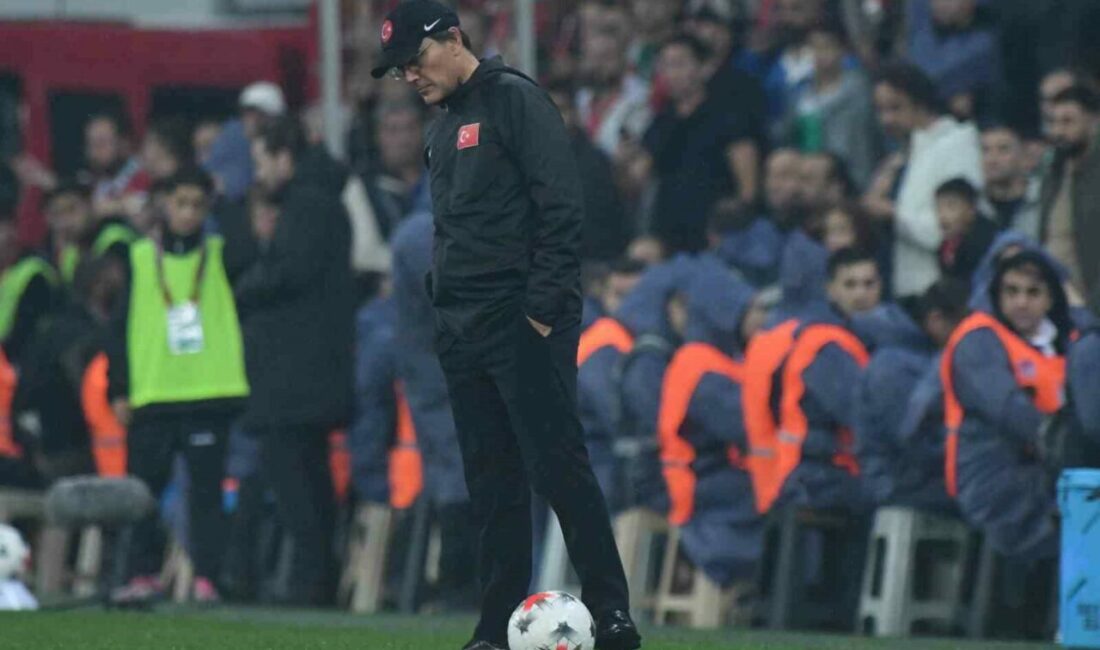 Bursa’da TFF ve Montella’ya tepki A Milli Futbol Takımı’nın, Bursa’da İtalya’ya farklı mağlup olduğu maçta