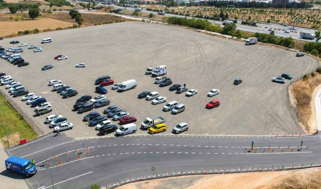 Bursa’ya 1250 araçlık yeni otopark Bursa Şehir Hastanesi yerleşkesinde yaşanan otopark ve araç yoğunluğunu azaltmak