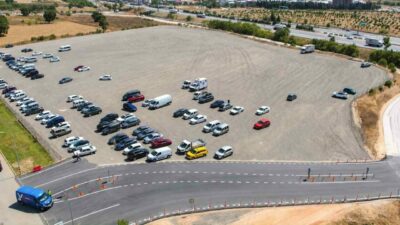 Bursa Şehir Hastanesi yerleşkesinde yaşanan otopark ve araç yoğunluğunu azaltmak