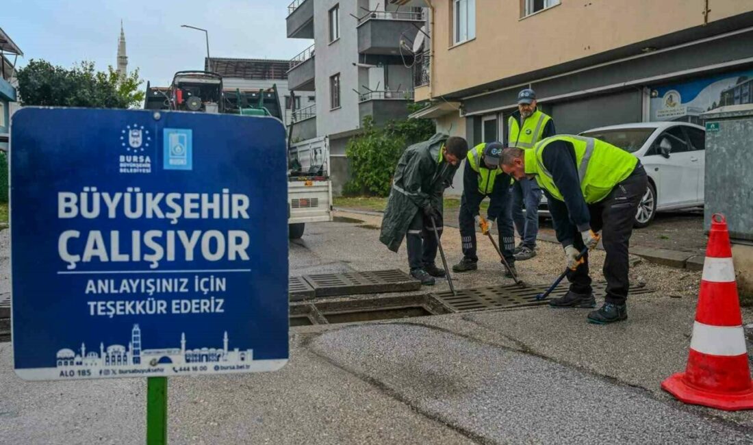 Büyükşehir’de yağmur teyakkuzu Bursa Büyükşehir Belediyesi, şehir genelinde etkili olan yoğun yağış ve