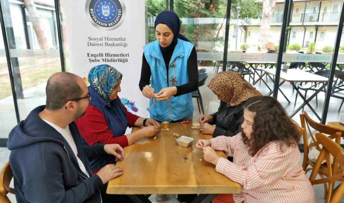 Büyükşehir’den farklı gelişim gösteren gençler için kamp Bursa Büyükşehir Belediyesi, farklı gelişim gösteren çocuk ve gençlerin sosyal
