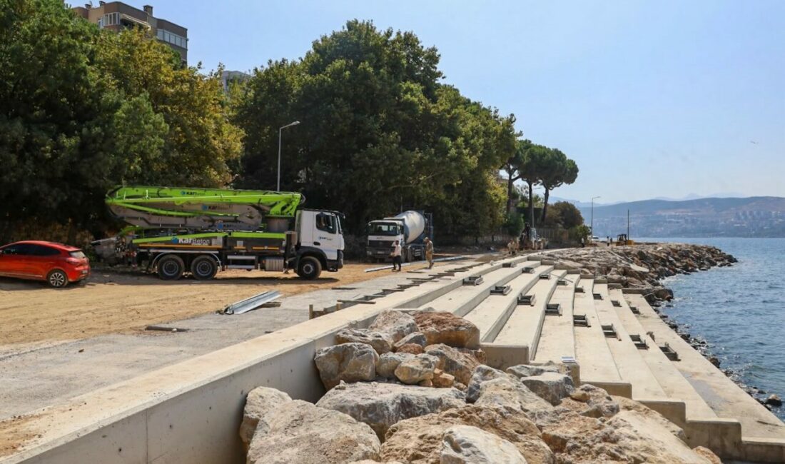 Büyükşehir’den Gemlik sahiline 47 bin metrekarelik dönüşüm hamlesi Bursa Büyükşehir Belediyesi, Gemlik ilçesi Manastır Sahil Yolu’nda yürüttüğü bakım,