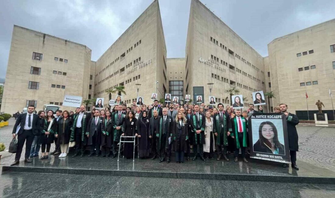 Cinayete kurban giden avukat Hatice Kocaefe davasında ilk duruşma Bursa’nın Gürsu ilçesinde silahlı saldırı sonucu hayatını kaybeden avukat Hatice