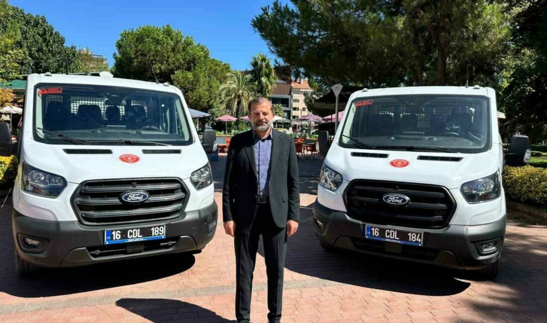 Gürsu Belediyesi araç filosunu genişletiyor Bursa’da Gürsu Belediyesi, araç filosuna iki araç daha ekledi. Böylelikle