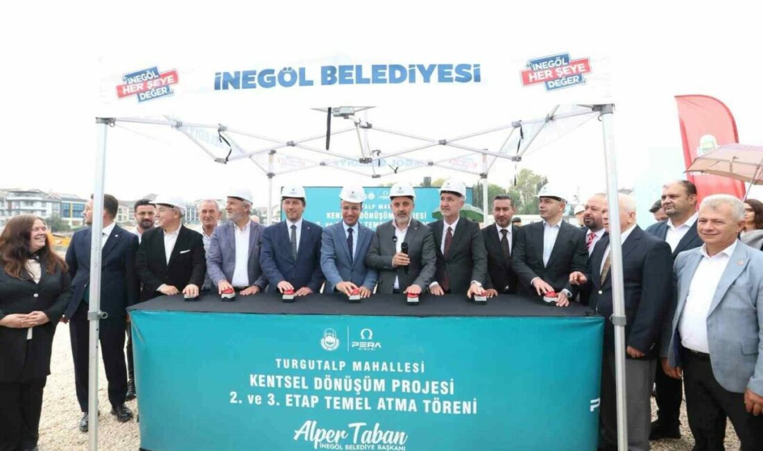 İnegöl’de kentsel dönüşümün 2. ve 3. etaplarında temel atıldı İnegöl’ün ilk yerinde kentsel dönüşüm uygulaması olan Turgutalp Mahallesi Kentsel