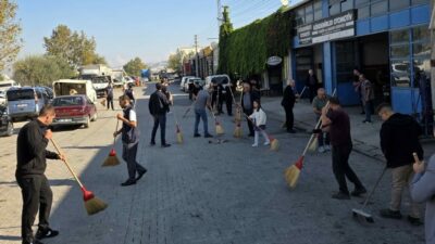 İnegöl Belediyesi, 20 Eylül Dünya Temizlik Günü çerçevesinde şehir genelinde