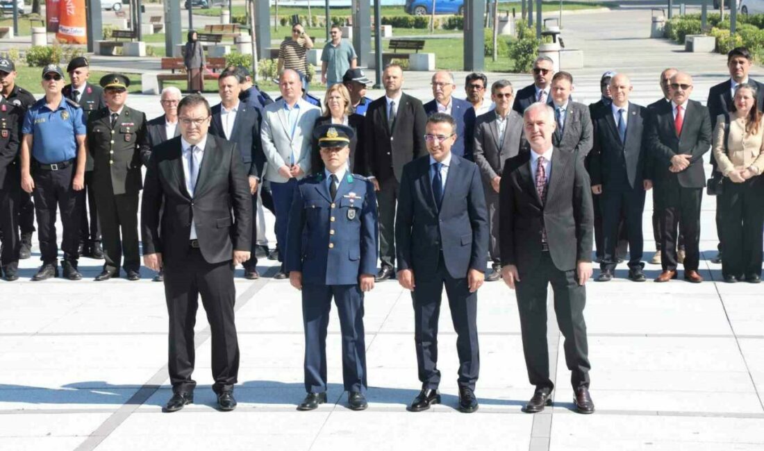 İnegöl’ün kurtuluşunun 104. yılı gurur ve coşkuyla kutlanıyor İnegöl’ün düşman işgalinden kurtuluşunun 104. yılı, Atatürk Anıtı’nda düzenlenen çelenk