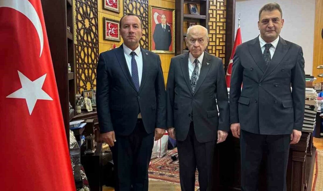 MHP Bursa’da bayrağı Mehmet Emin Özcanbaz devralıyor Milliyetçi Hareket Partisi (MHP) Bursa İl Teşkilatı, yeni il başkanını