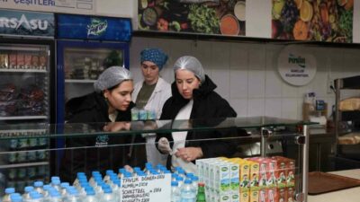 Nilüfer Belediyesi, yeni eğitim-öğretim yılının başlamasıyla birlikte öğrencilerin sağlıklı ve