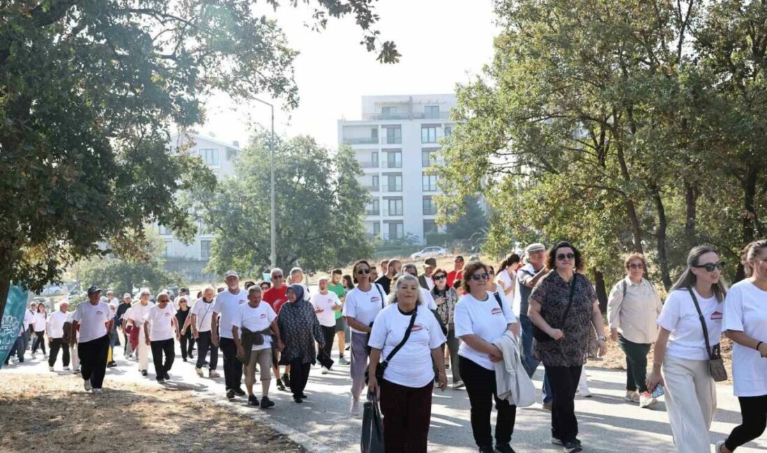 Nilüfer’de unutmaya karşı adım attılar Nilüfer Belediyesi, Dünya Alzheimer Ayı etkinlikleri kapsamında toplumsal farkındalık oluşturmak