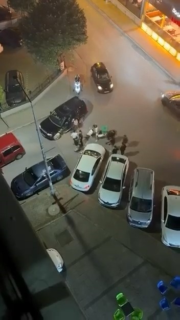 “Sinyal ver” diye bağırdı, sözlü tartışma kameraya yansıdı Bursa’da iddiaya göre otomobil ile motosiklet sürücüsü ’Sinyal verme’ sebebi