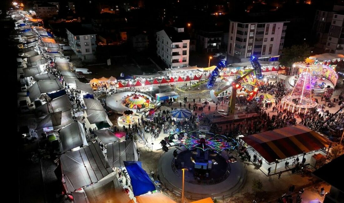 Tarihî Yenişehir Panayırı 25 Eylül’de kapılarını açıyor Yenişehir Belediyesi tarafından 40 yıllık aranın ardından yeniden yaşatılmaya başlanan