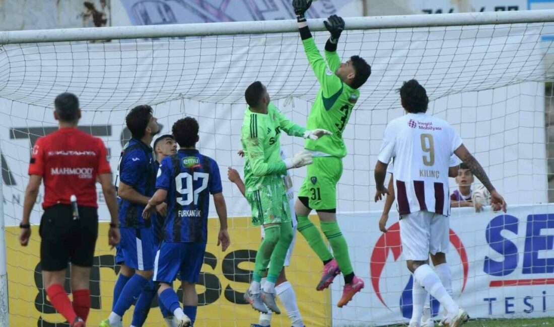 TFF 2. Lig: İnegölspor: 0 – Karacabey Belediyespor: 1 TFF 2. Lig Kırmızı Grup 3. haftasında İnegölspor sahasında Karacabey