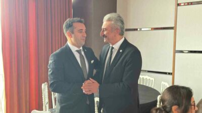 YENİ Parti Nilüfer İlçe Başkanlığı seçiminde Ahmet Eren Memiç ile